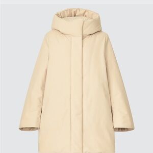 Uniqlo Women's Cream Puffer Coat